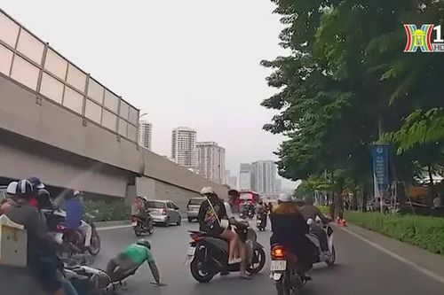 Quay đầu xe tránh chốt, thanh niên gây tai nạn liên hoàn