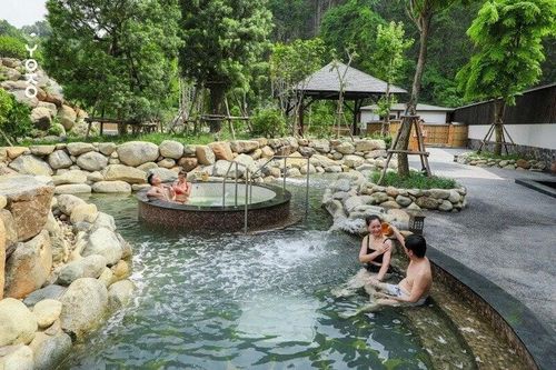 Top 5 địa điểm tắm suối nước nóng gần Hà Nội