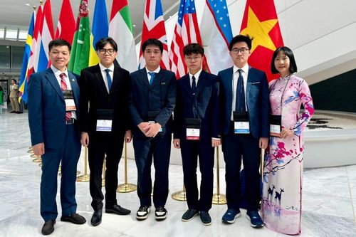 3 học sinh Việt giành huy chương vàng Olympic Sinh học quốc tế 2024