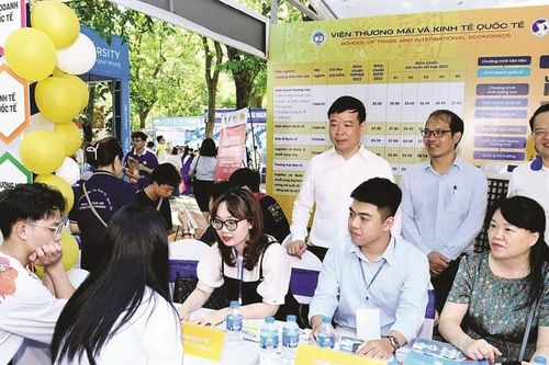 Áp lực lựa chọn ngành học