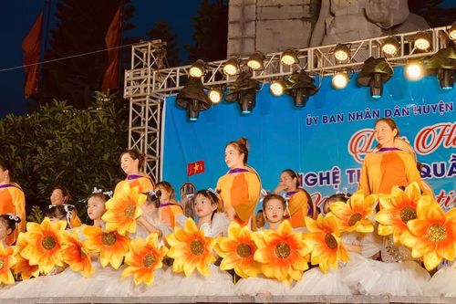 Đặc sắc Liên hoan nghệ thuật quần chúng 'Hà Nội - Niềm tin và Hy vọng'