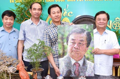 Bộ trưởng Bộ NN&PTNT: Lễ hội Sen Hà Nội lan tỏa những giá trị thiết thực