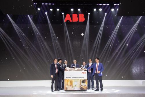 ABB giới thiệu sản phẩm công tắc, ổ cắm điện thế hệ mới tới Việt Nam