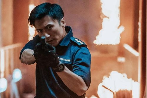 Tạ Đình Phong bất chấp nguy hiểm, đưa 'Custom Frontline' thành phim hành động thực sự