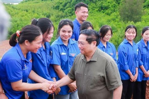 Áo xanh tình nguyện trên công trường 500kV mạch 3