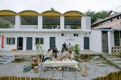 'Viện dưỡng lão' thanh niên ở Trung Quốc