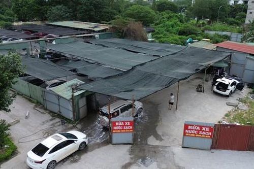 Hà Nội: Một phường có 19 bãi xe không phép