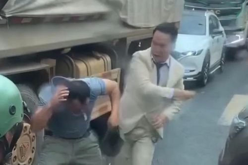 Diễn biến mới vụ nghi vấn chú rể đánh tài xế xe ben sau va chạm giao thông