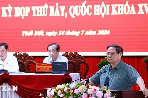 Thủ tướng Phạm Minh Chính tiếp xúc cử tri thành phố Cần Thơ