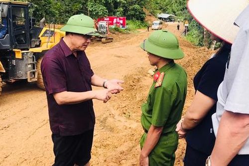 Tập trung khắc phục và thông tuyến Quốc lộ 34 sau vụ sạt lở