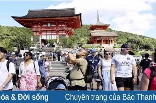 Người Hàn Quốc đổ xô đi du lịch Nhật Bản