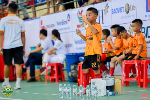 Tập đoàn TH tiếp lửa đam mê cùng Giải Bóng đá Nhi đồng Cup Báo Thanh Hóa