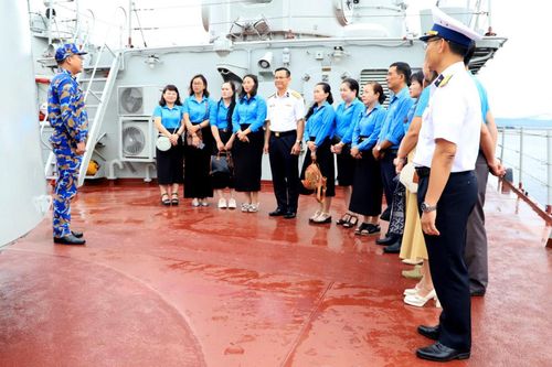 Vùng 3 Hải quân tuyên truyền về chủ quyền biển, đảo