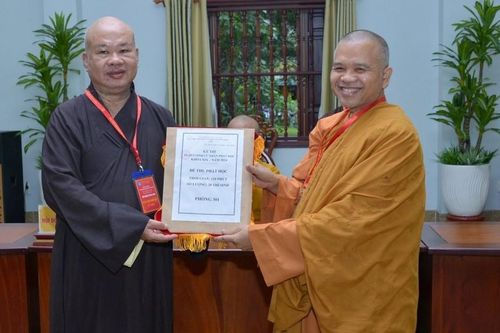 Học viện Phật giáo VN tại TP.HCM: 185 Tăng, Ni thí sinh dự thi tuyển sinh cử nhân Phật học khóa XIX