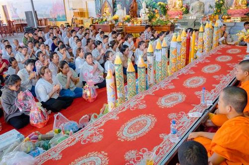 Bình Dương: Lễ dâng y tắm mưa tại chùa Tông Kim Quang