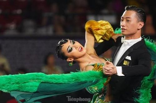 Khởi tranh giải Khiêu vũ thế giới mở rộng tại TPHCM