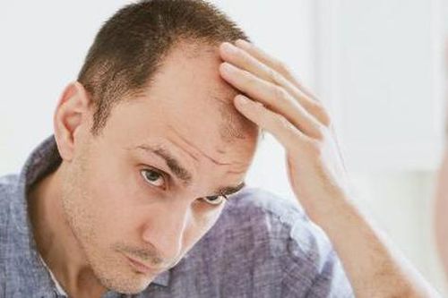 Thủ dâm gây rụng tóc, đúng hay sai?