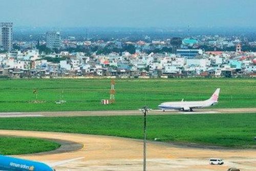 Du khách bay đêm đến TPHCM được 'giảm sâu' giá lưu trú