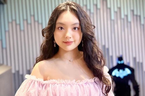 Suti tuổi 16 cao vượt bố