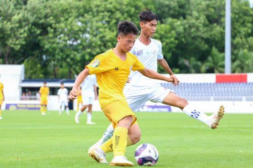 Giải vô địch U17 quốc gia: Hà Nội và Hà Tĩnh giành vé vào tứ kết