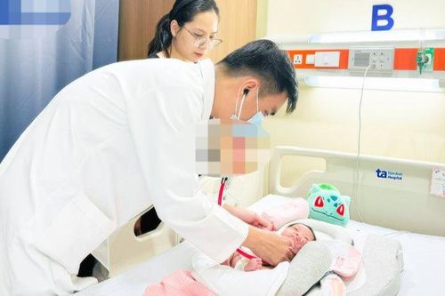 Nuôi thành công trẻ sinh non ở tuần thai 27, nặng 1kg