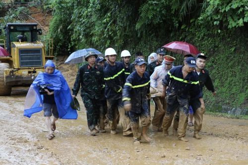Chủ tịch nước gửi lời thăm hỏi, chia buồn tới các nạn nhân, gia đình người bị nạn tại Hà Giang