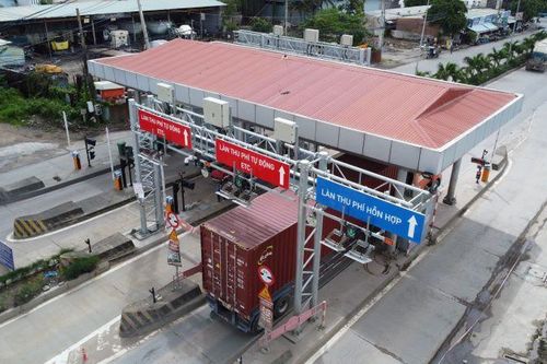 Doanh nghiệp sốt vó lo 'phí chồng phí' nếu thu phí BOT Phú Hữu