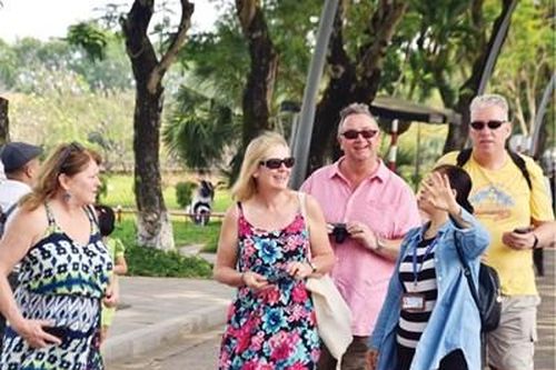 Làm mới sản phẩm du lịch