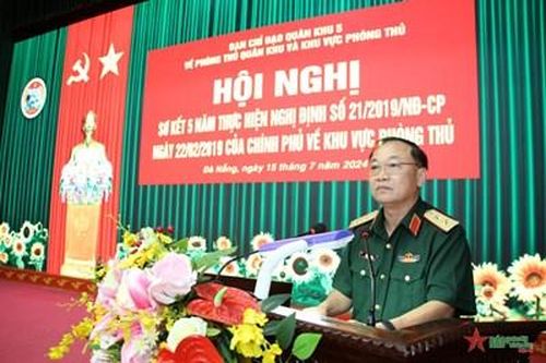 Quân khu 5: Xây dựng khu vực phòng thủ ngày càng vững chắc