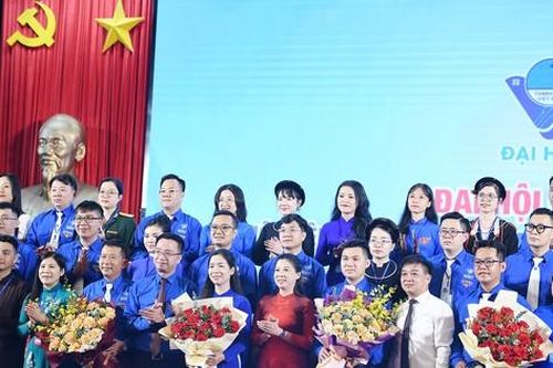 Chị Dương Minh Nguyệt làm Chủ tịch Hội LHTN tỉnh Tuyên Quang