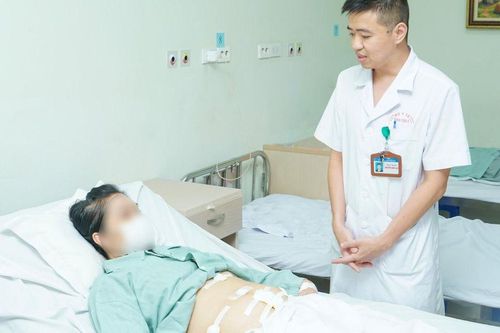 Thủng tạng do thói quen ngậm tăm