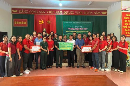 Chia sẻ khó khăn, lan tỏa yêu thương