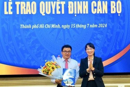 Nhà báo Trần Văn Mạnh làm Phó Tổng biên tập Tạp chí Giáo dục TP HCM