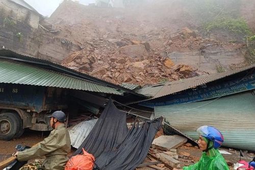 Nhiều thiệt hại từ Hà Giang đến Kiên Giang do mưa lớn, sạt lở