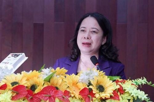 Phó Chủ tịch nước Võ Thị Ánh Xuân tiếp xúc cử tri tại An Giang