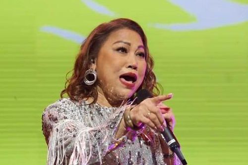 Showbiz 15/7: Ca sĩ Siu Black gặp sự cố