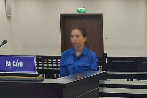 Buôn lậu 15 lượng vàng từ nước ngoài về Việt Nam