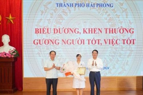 Biểu dương điều dưỡng cứu cháu bé ngừng tim