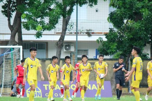 Thắng đậm Đồng Tháp, U17 Sông Lam Nghệ An góp mặt ở tứ kết giải U17 Quốc gia