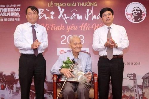 Vĩnh biệt 'kỳ nhân tiền cổ Hà thành' - nhà nghiên cứu văn hóa Nguyễn Bá Đạm