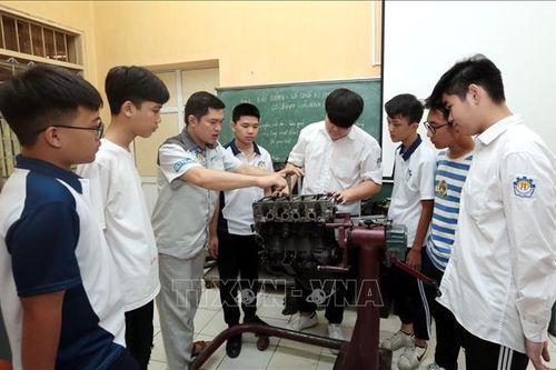 Tháng 10/2024, tổ chức tuyên dương học sinh, sinh viên giáo dục nghề nghiệp tiêu biểu