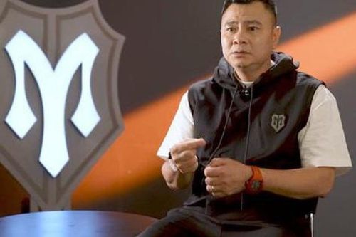 'Anh tài' Tự Long từ chối vào đội Bằng Kiều, vì sao?