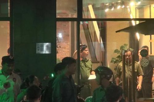 2 người tử vong trong quán trà sữa ở TP.HCM