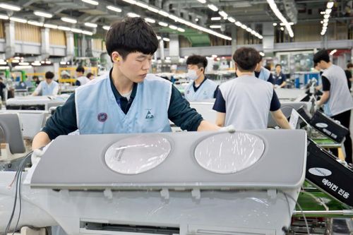 Vật lộn với cuộc khủng hoảng lao động, Samsung có nguy cơ để các kỹ sư rơi vào tay đối thủ SK Hynix