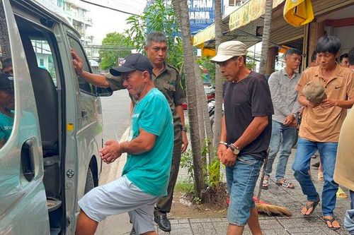 Triệt xóa tụ điểm đá gà qua mạng tại quán cà phê Cây Mai