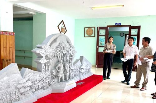 Gia Lai: Lấy ý kiến 2 mẫu phác thảo tượng đài Tây Sơn Tam kiệt và Phù điêu