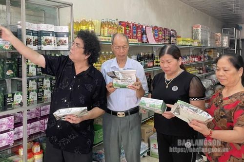 Sản xuất trà từ cây thạch đen: Góp phần nâng cao giá trị cây trồng bản địa