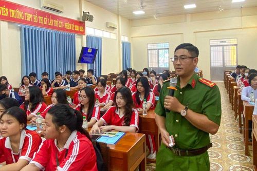Tác hại nguy hiểm của bóng cười