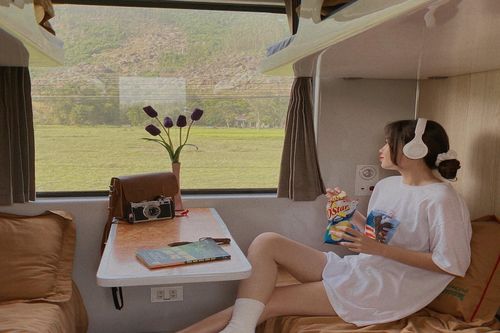 Trải nghiệm đoàn tàu lửa từ Huế đi Đà Nẵng