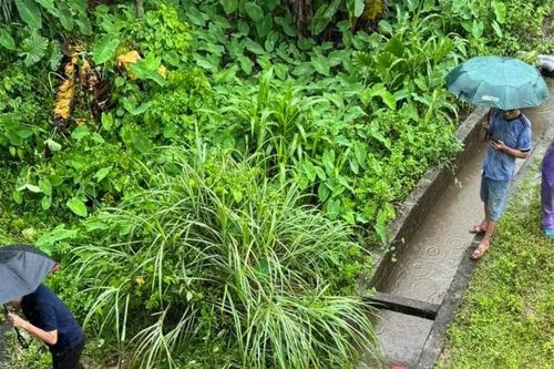 Quảng Ninh: Phát hiện thi thể nam dưới mương nước